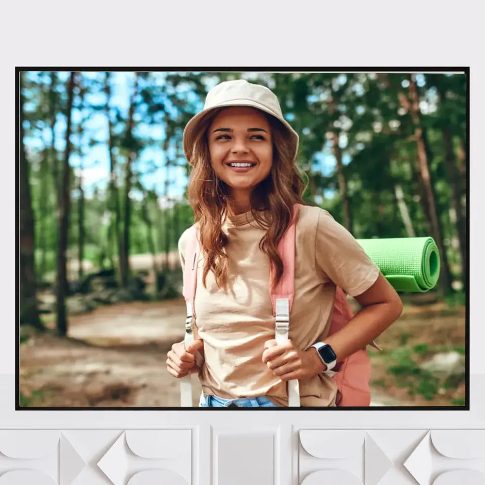 Uśmiechnięta dziewczyna - druk na płótnie, spersonalizowany prezent dla kobiety