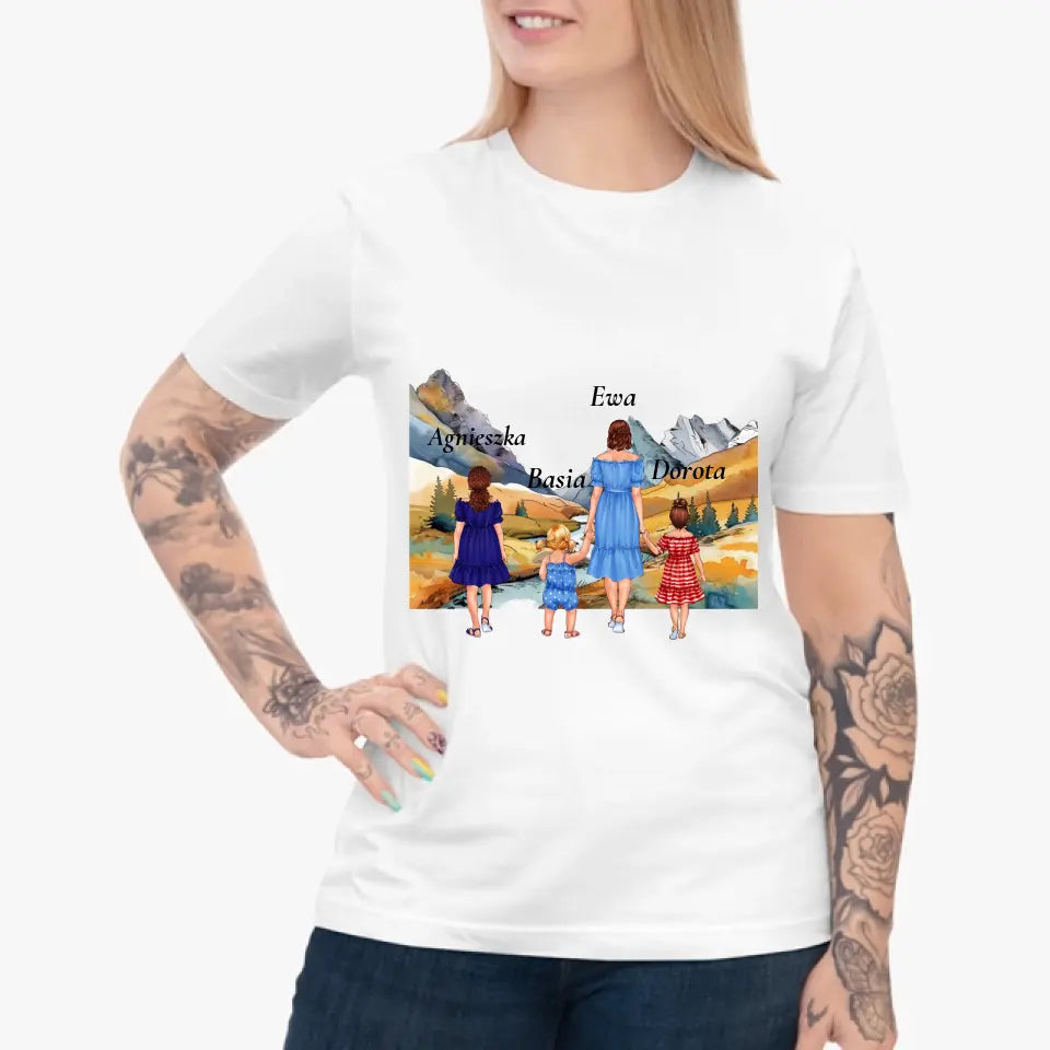 Mama i córki 2-4 osób (Góry #2) - Spersonalizowana koszulka dla mamy