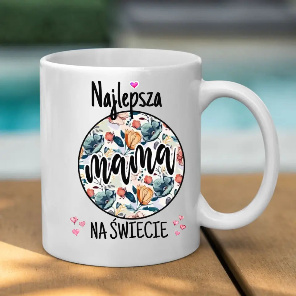 Najlepsza mama na świecie z imionami dzieci w formie kwiatów - Kubek, wyjątkowy prezent dla mamy