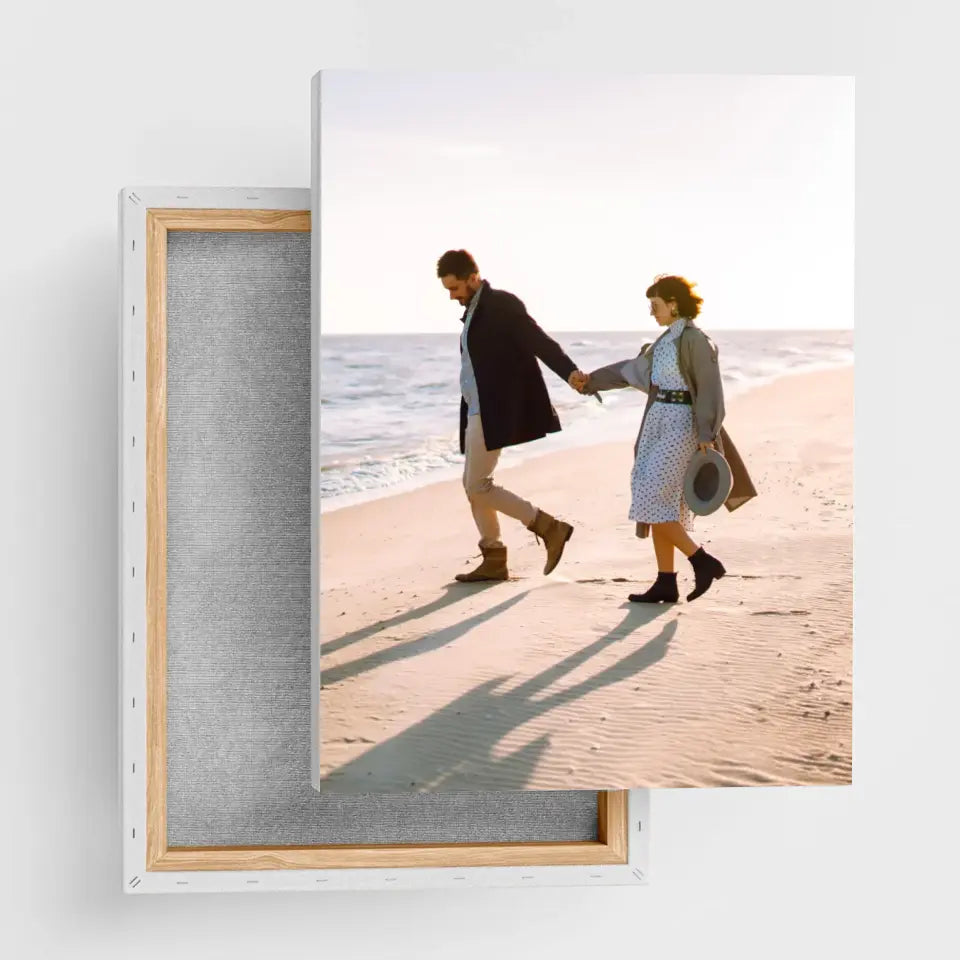 Para młoda na plaży - druk na płótnie, spersonalizowany prezent