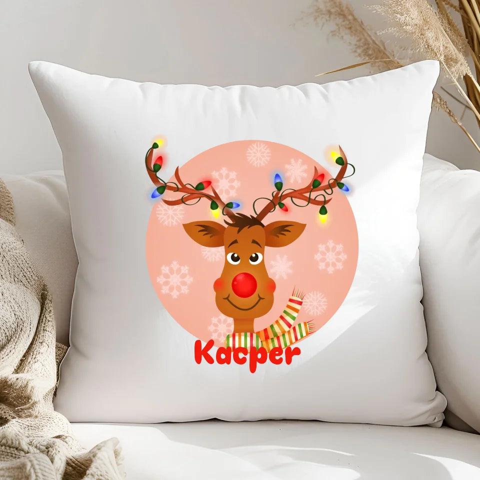 Renifer w girlandzie - poduszka, spersonalizowany prezent na Mikołajki dla dzieci