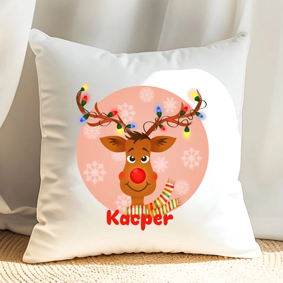 Renifer w girlandzie - poduszka, spersonalizowany prezent na Mikołajki dla dzieci