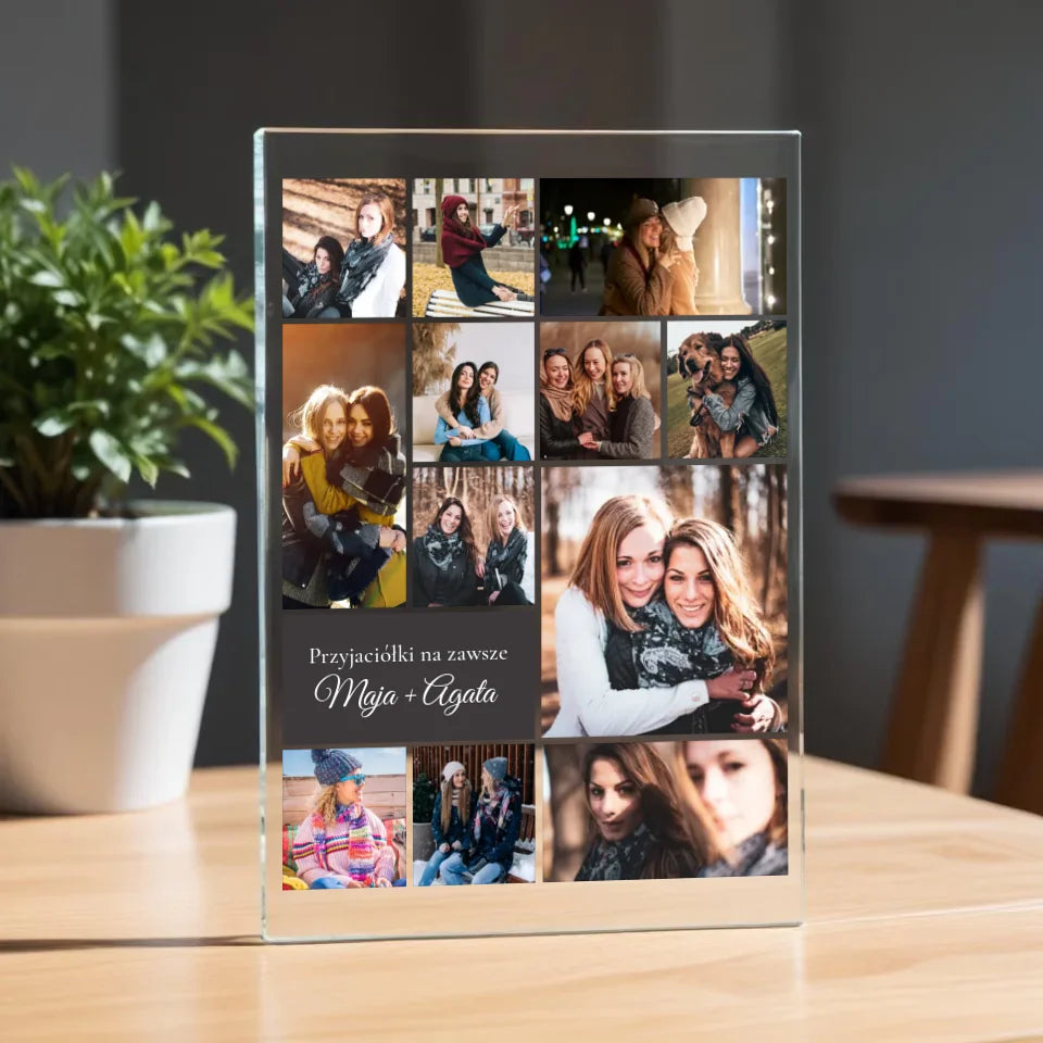 pikaso_reimagine_A-clear-glass-plaque-on-a-wooden-table-with-a-blur (18)