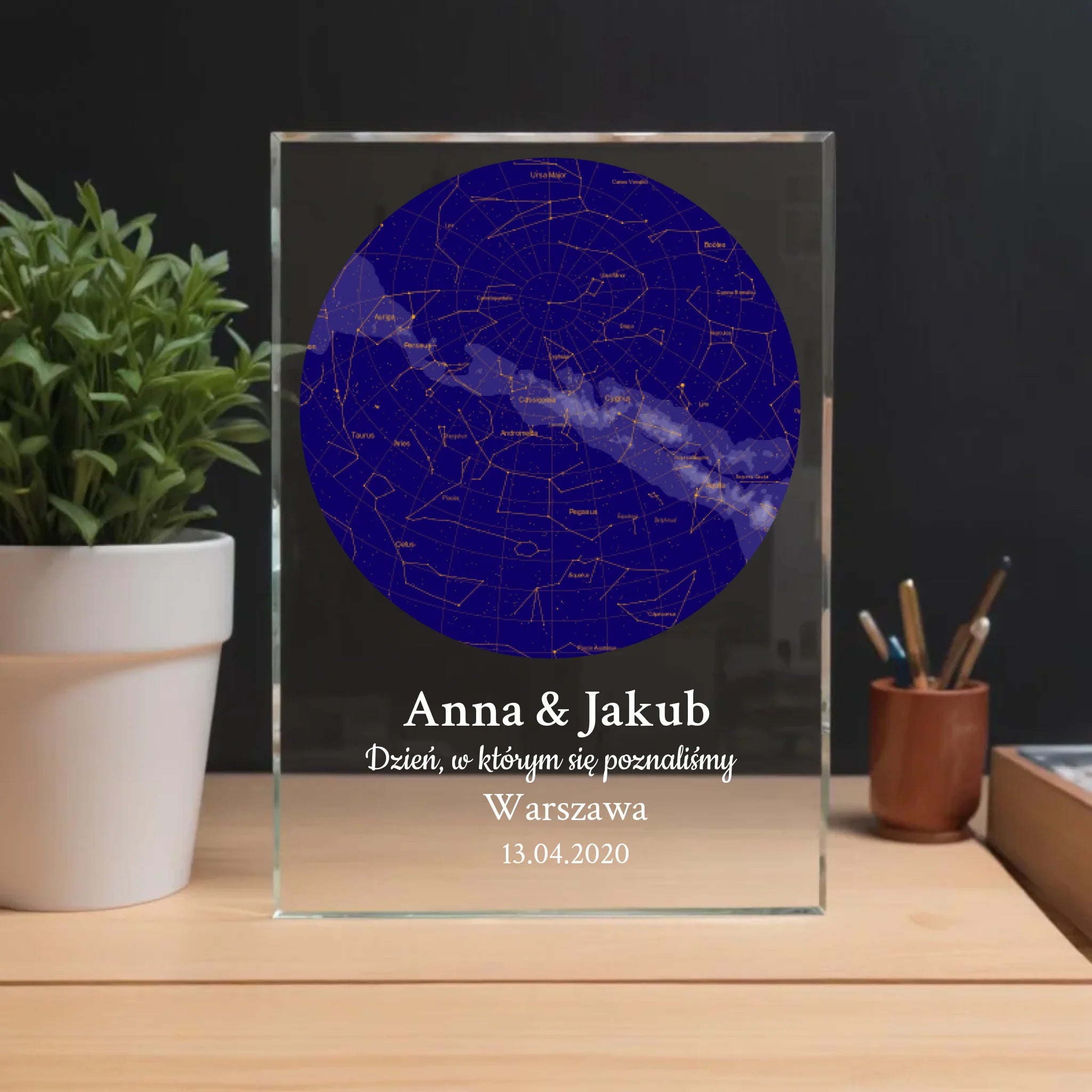 pikaso_reimagine_A-clear-glass-plaque-on-a-wooden-table-with-a-city (3)