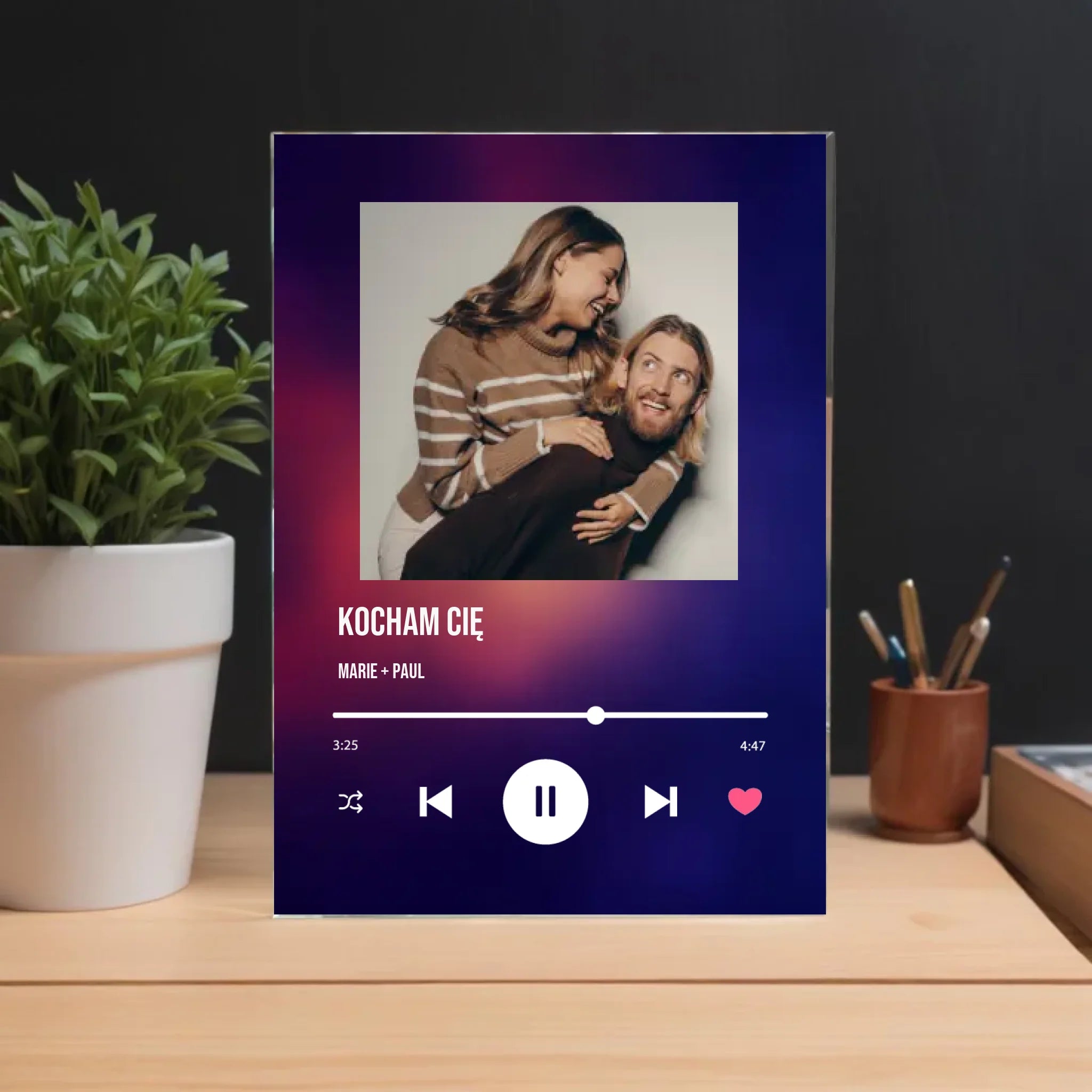 pikaso_reimagine_A-clear-glass-plaque-on-a-wooden-table-with-a-city (3)